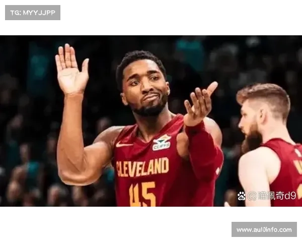 黄蜂117-118惜败骑士，米切尔关键罚球制胜